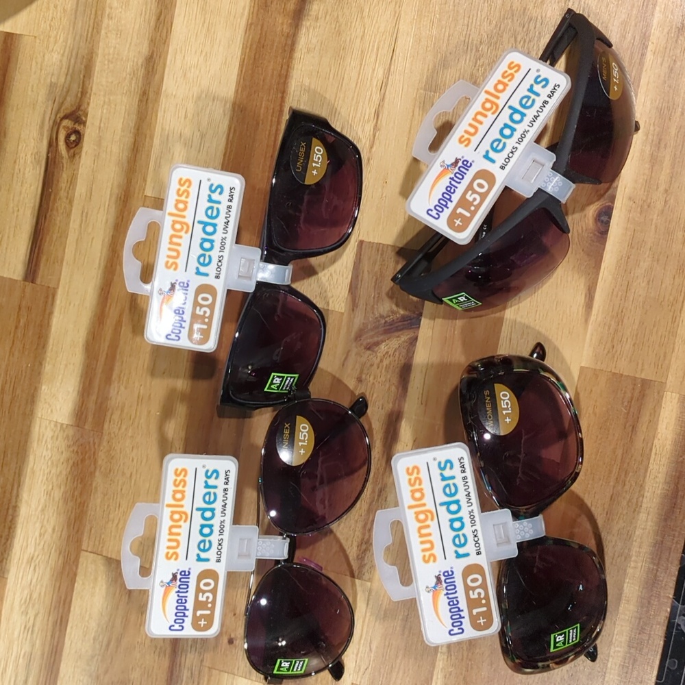 NWT Coppertone Sunglass readers +1.50